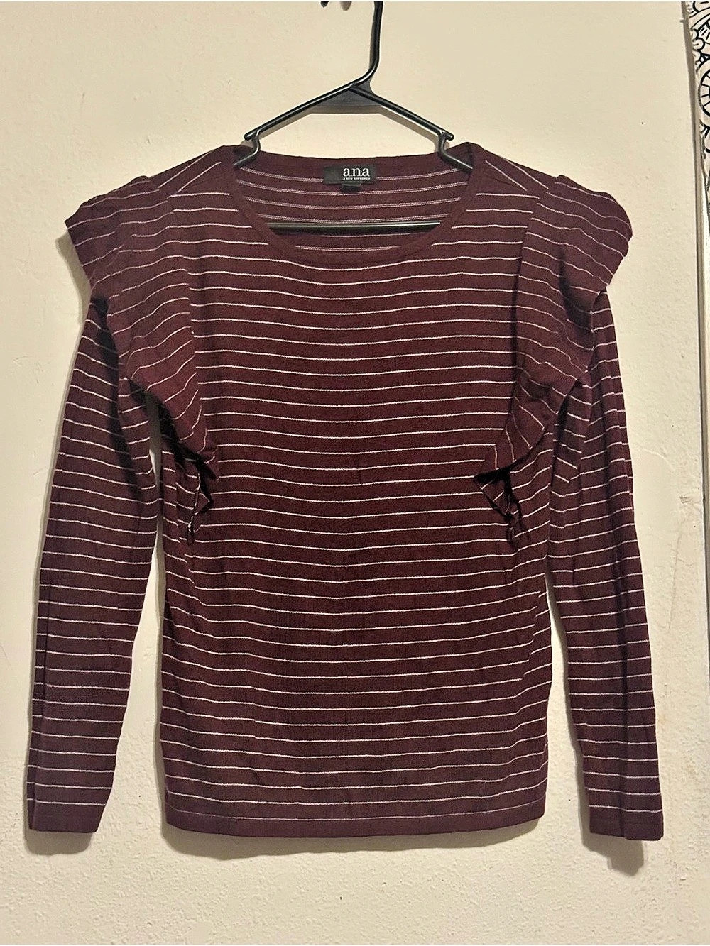 a.n.a Striped Long Sleeve Top in Burgundy & White Size Medium